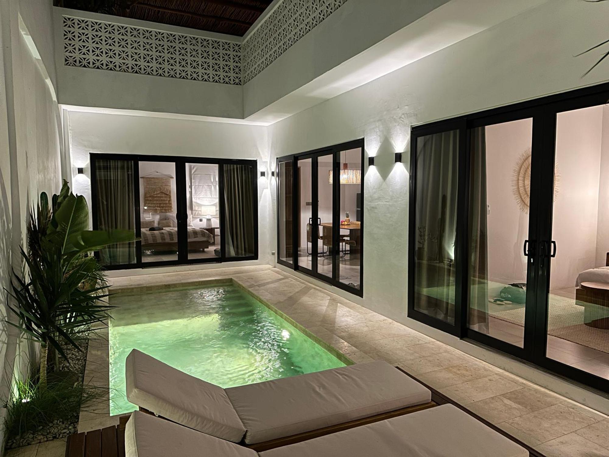 Madeleine Villa Uluwatu